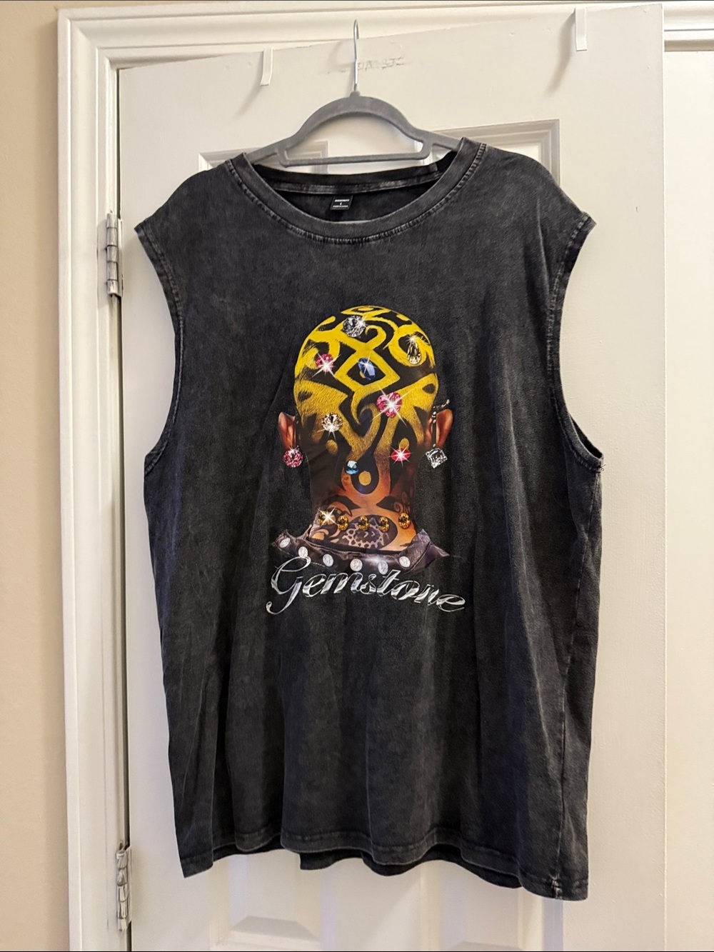 Black Gemstone Graphic Muscle Tee